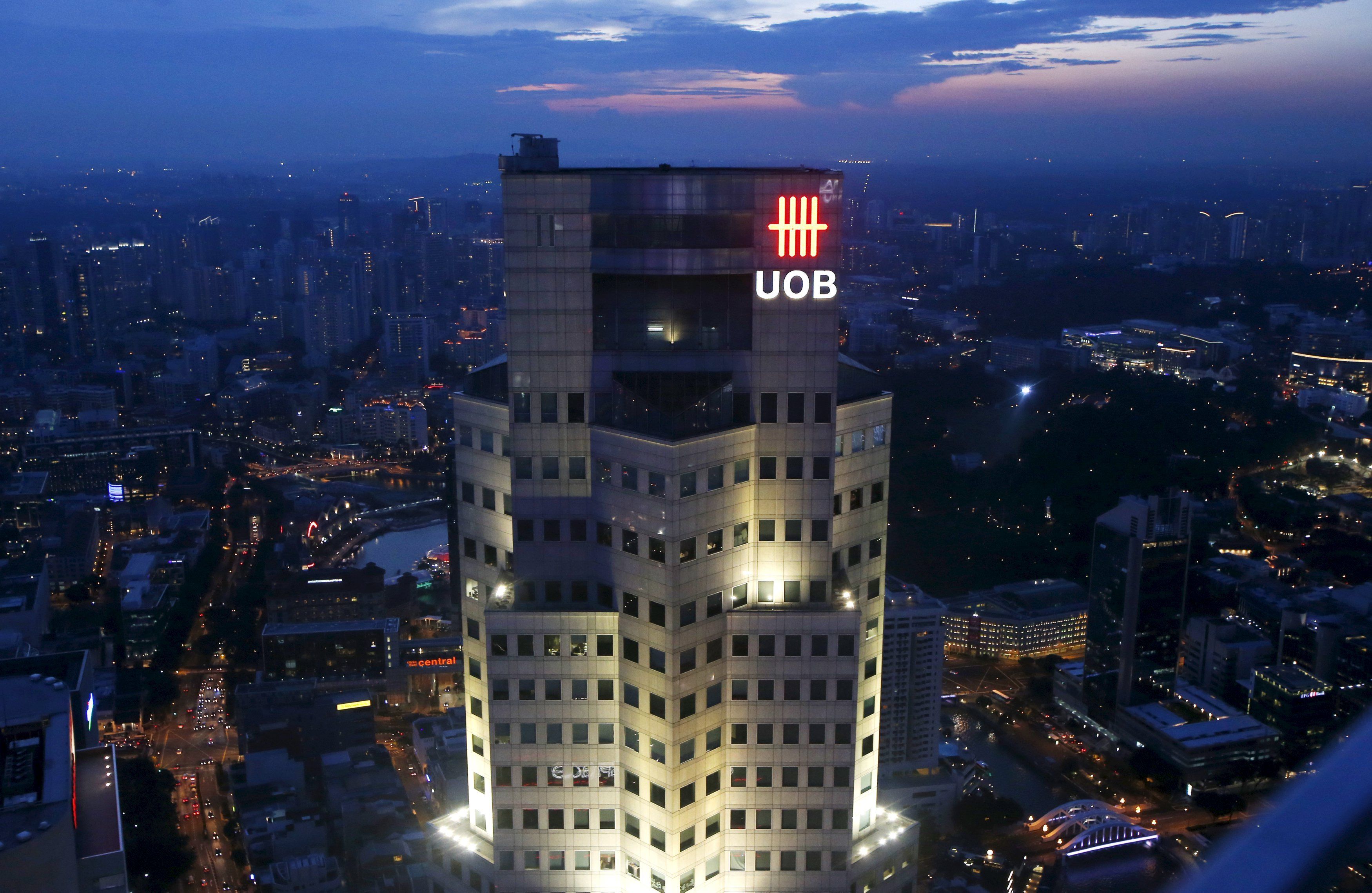 UOB tower in Singapore